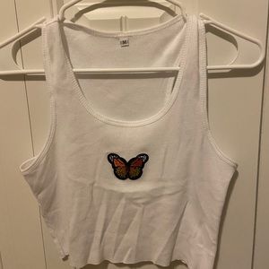 Lot Of Women’s Tanks !!